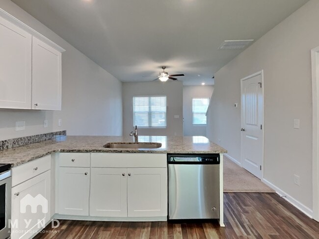 Photo - 116 Chandler Ct