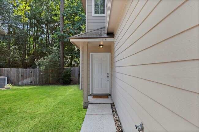 Photo - 106 E Stedhill Loop