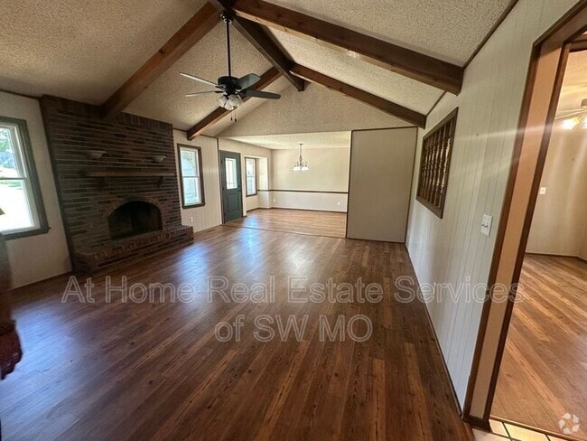 Building Photo - 2615 W Sexton Dr Rental
