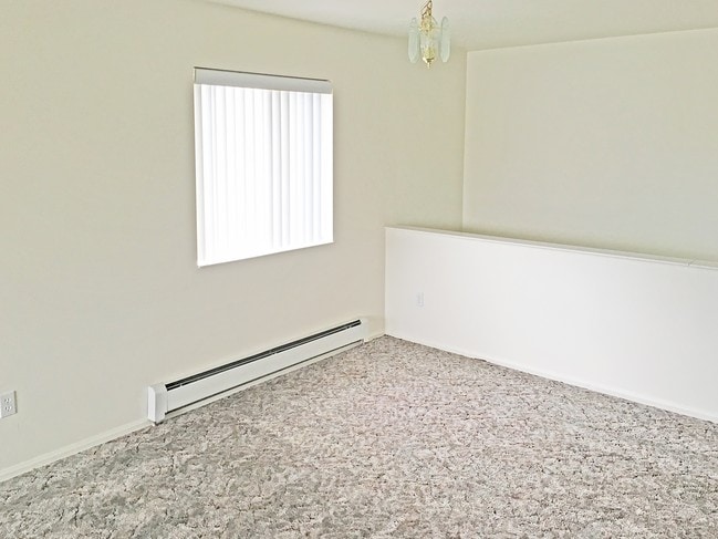 Photo - Amber Valley Estates