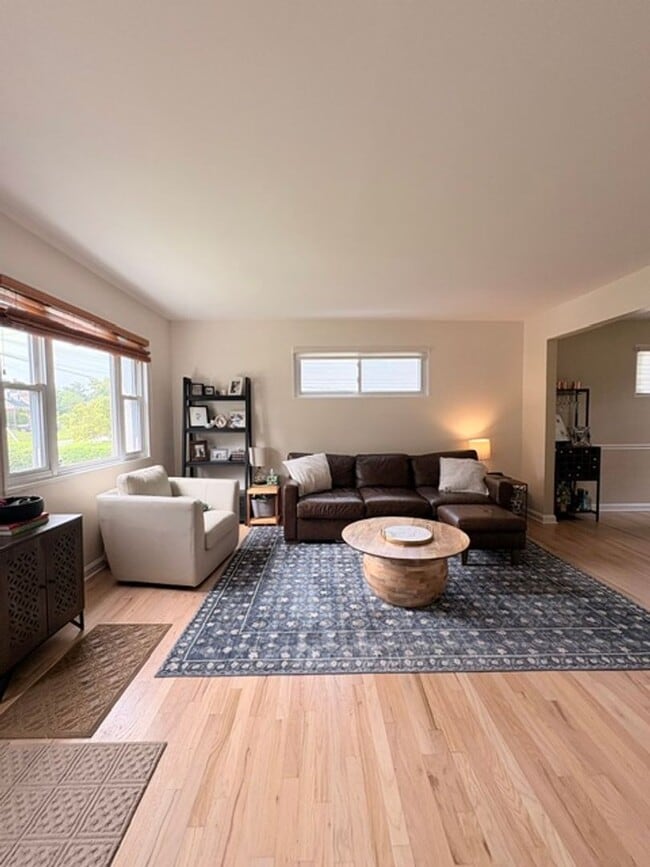 Photo - 13520 Grenoble Dr