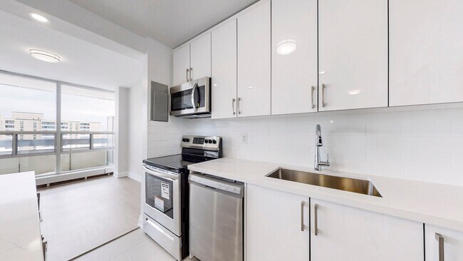 Photo - Rosebury Square