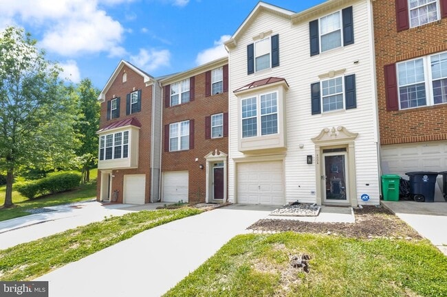 Photo - 4004 Meadow Trail Ln