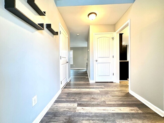 Photo - Move-In Special Available! Beautiful Singl...
