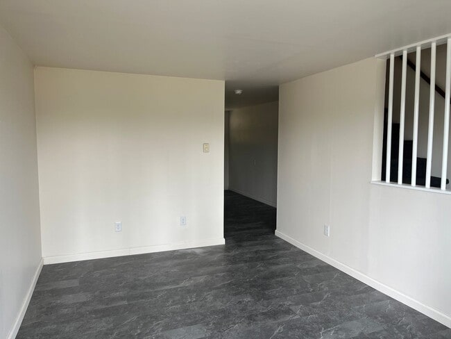 Photo - 3203 Days Mill Rd Unit Apt #3