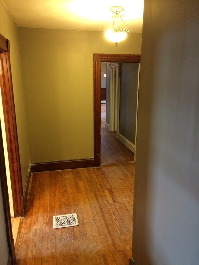 Photo - 38/40 Kenyon Unit Floor 3