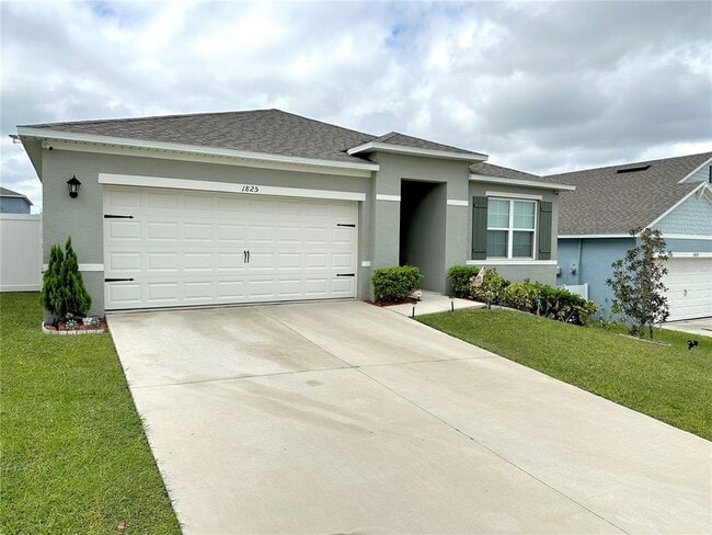 Photo - 1825 Juneberry St