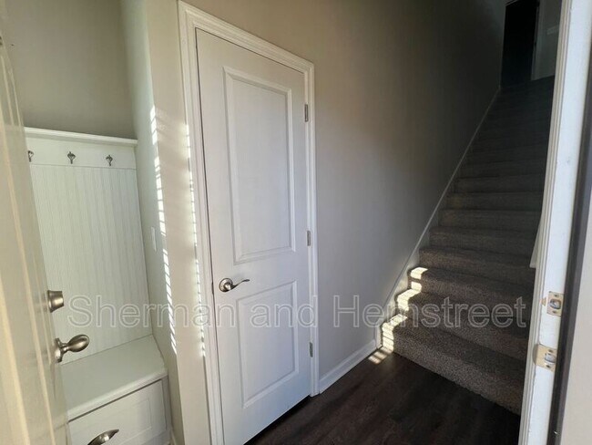 Photo - 647 Dobhill Ln Unit 647