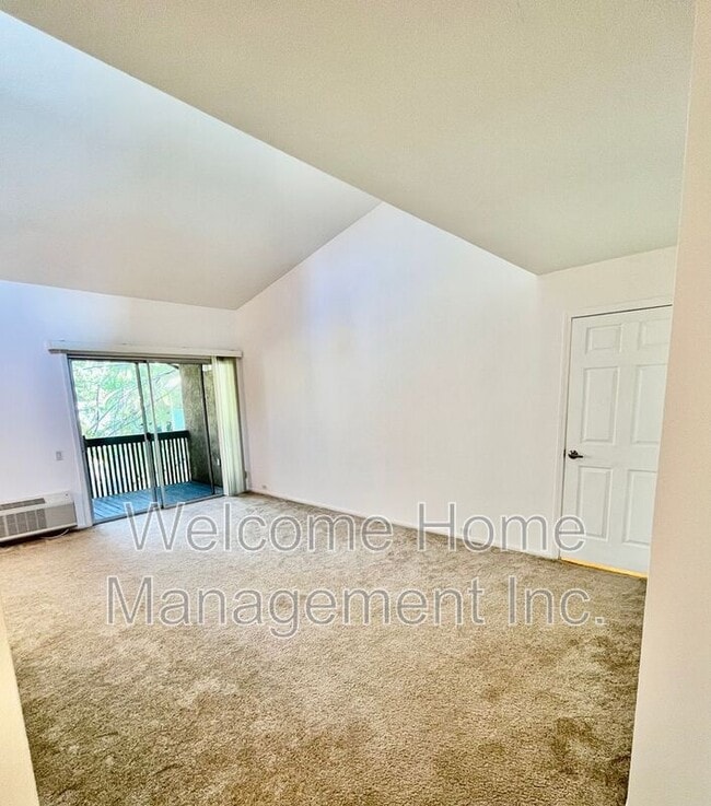 Photo - 1240 Walker Ave