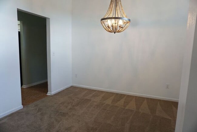 Photo - 3 Bedroom 2 Bathroom home with Garage Near...