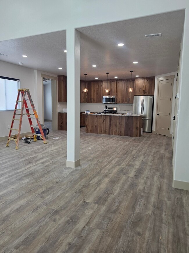 Photo - 2893 S 4300 W St