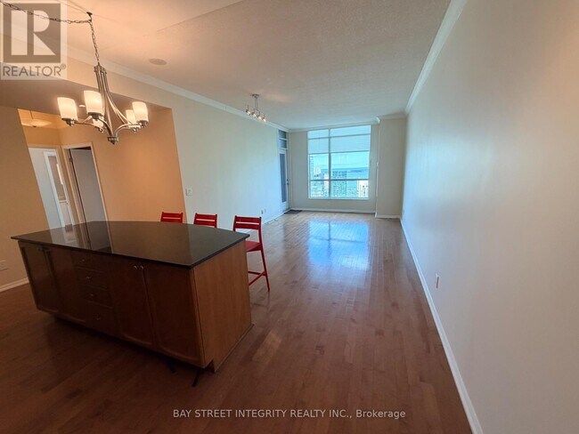 Photo - 219 Fort York Blvd Unit LPH03