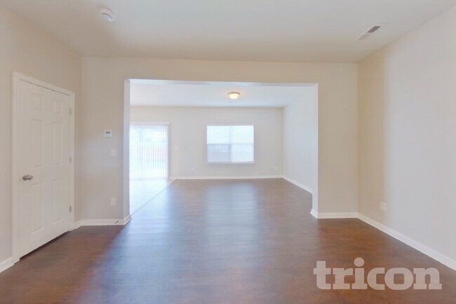 Photo - 9626 Rothman Ln