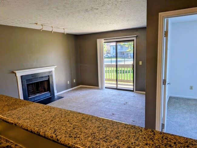 Photo - 2727 Greystone Dr Unit Apt. B