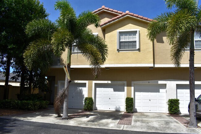 Photo - 102 Lighthouse Cir Unidad A