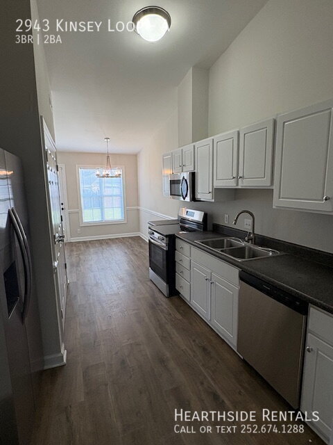 Photo - 2943 Kinsey Loop Unidad A