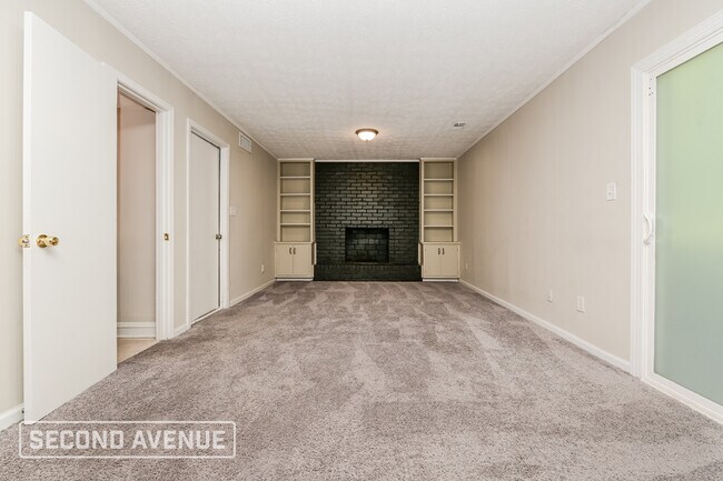 Photo - 3009 Donavan Way