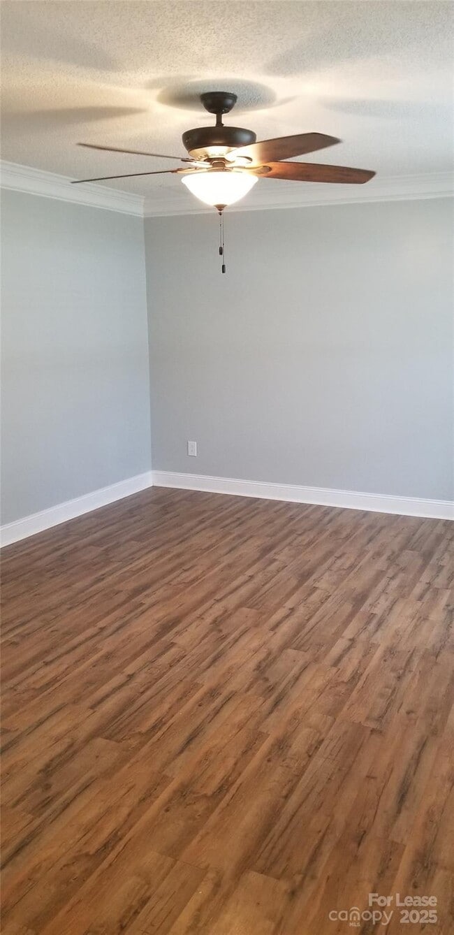 Photo - 853 Matthews School Rd