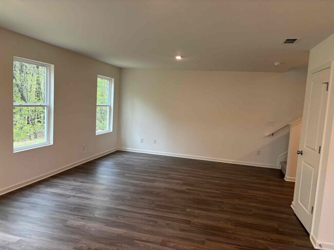 Photo - 258 Dream Catcher Dr