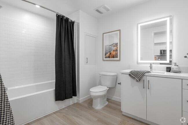 2 habitaciones, 2 baños - 1126 pies cuadrados - B3 - Baño 2