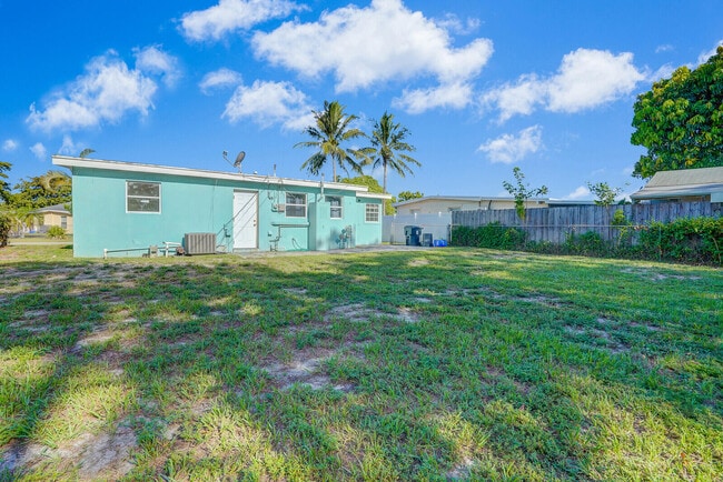 Building Photo - 1828 Maypop Rd Rental