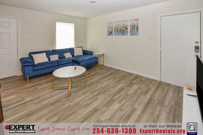 Photo - Elevate Your Living Experience, 3BR/2BA Duplex in Killeen!