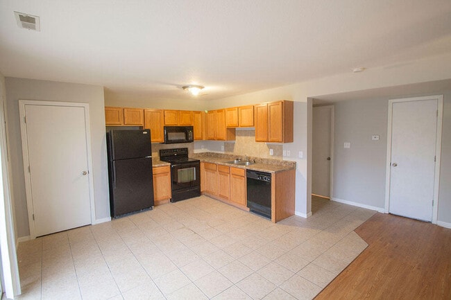 Photo - 5213 Silver Mill Dr