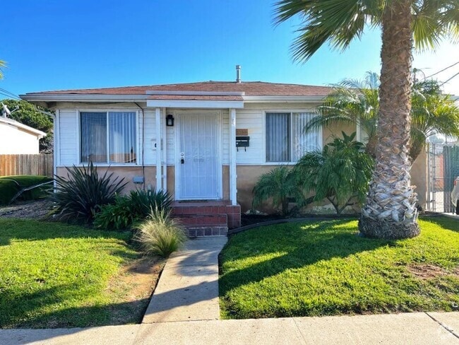 Building Photo - 2739 Preece St Unit 1 - 3 bdrm House