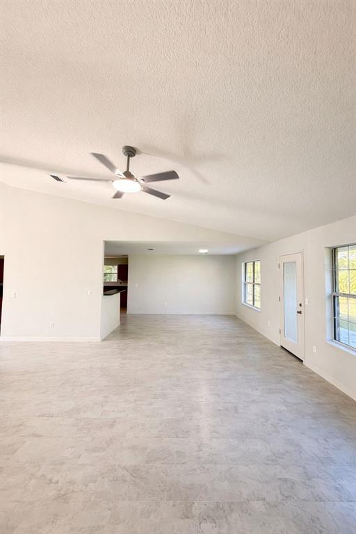 Photo - 31 Russkin Ln