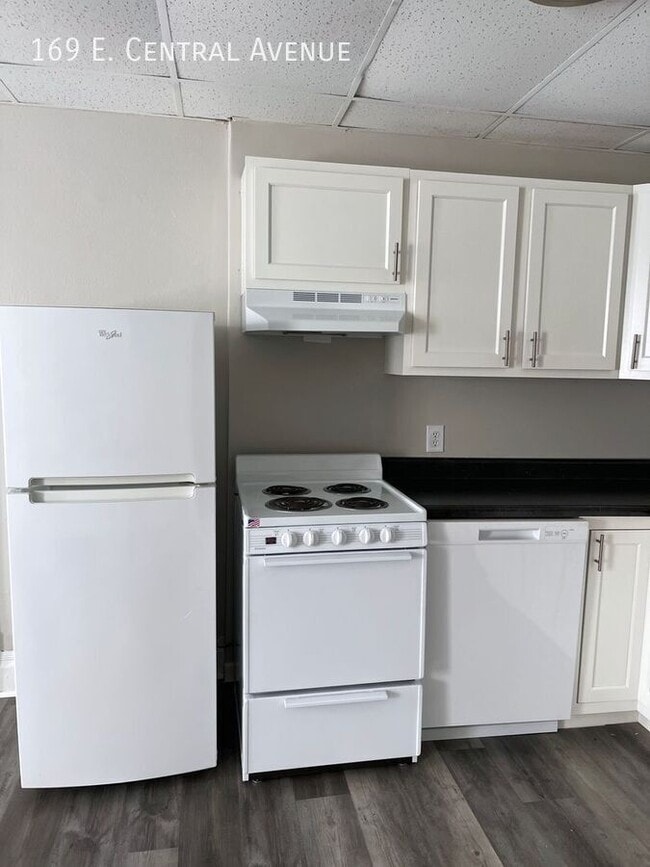 Photo - 169 E Central Ave
