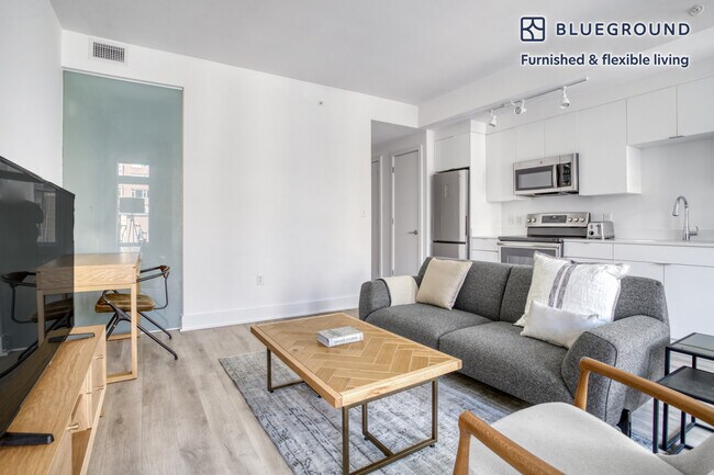 Photo - 1772 Church St NW Unidad SI FL3-ID323