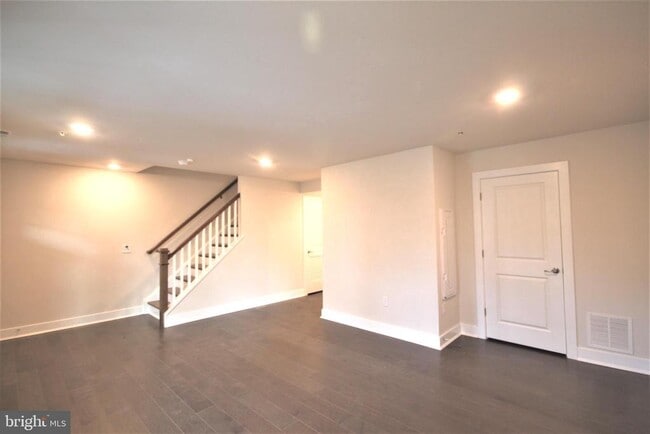Building Photo - 4856 Stump Rd Rental