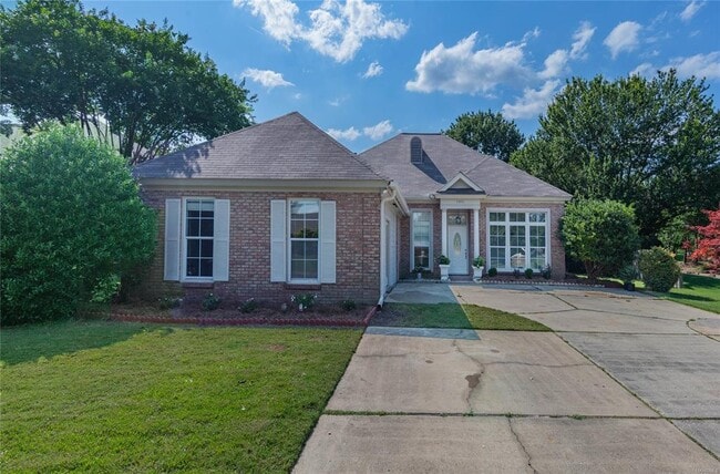 Photo - 9300 Greythorne Way