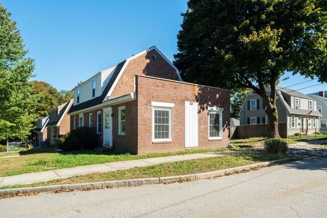 Photo - 80 Concord Way Unit 80 Concord Way