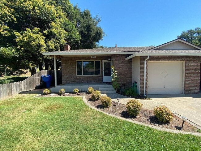 Building Photo - 4120/4122 Canby Way Unit 4122