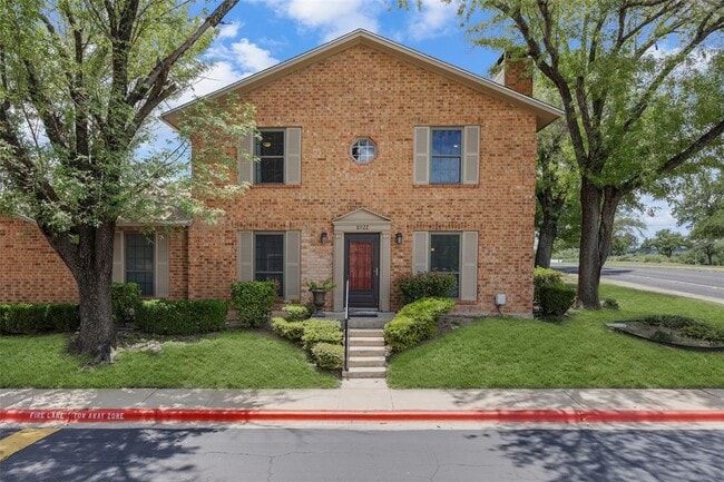 Building Photo - 8922 N Plaza Unit 71