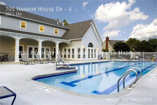 Photo - 705 Harbor House Dr