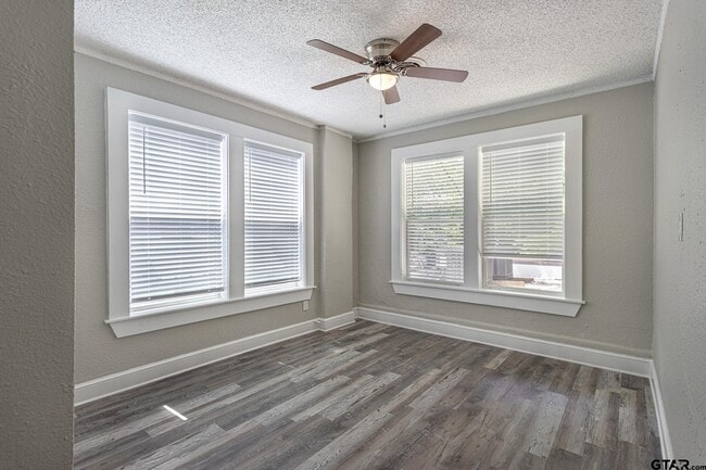 Photo - 517 S Bolton St Unit 3