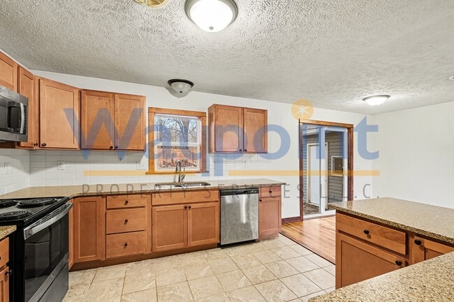 Photo - 1820 S Greenville Rd