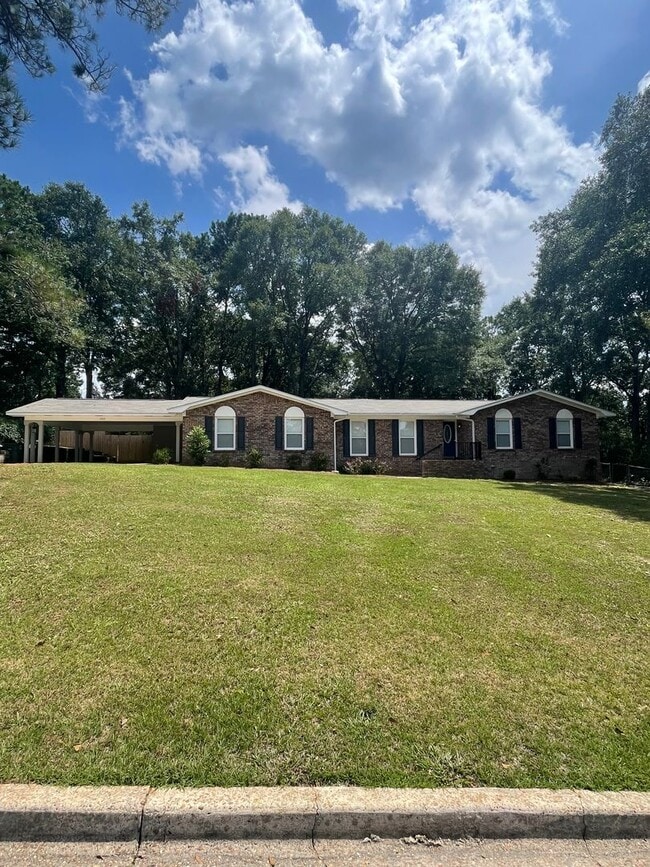 Available June! - Available June! Casa