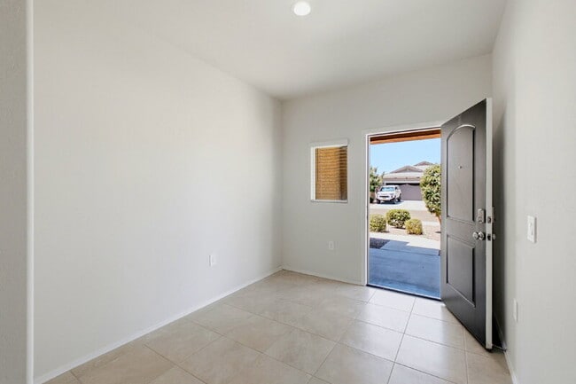 Photo - 35423 W San Sisto Ave