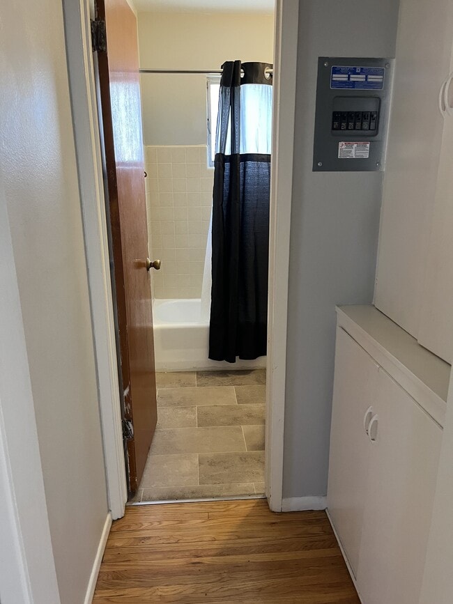 Photo - 1959 Colonia Pl Unit 1959