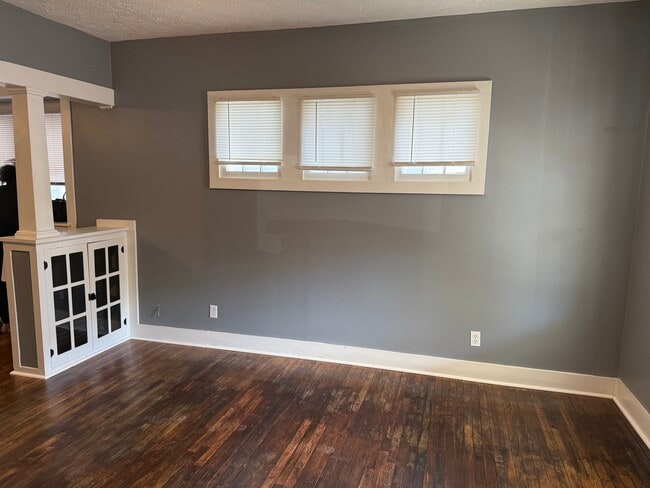 Photo - 5028 E New York St Unidad 5028