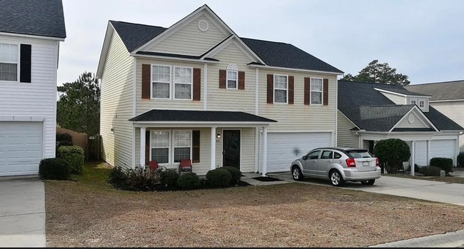 Photo - 412 Cape Jasmine Way