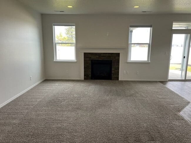 Photo - HALF OFF FIRST MONTHS RENT!! Coming in Dec...