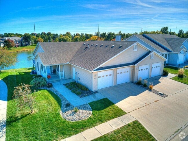 Building Photo - 2820 Buckingham Ct Rental
