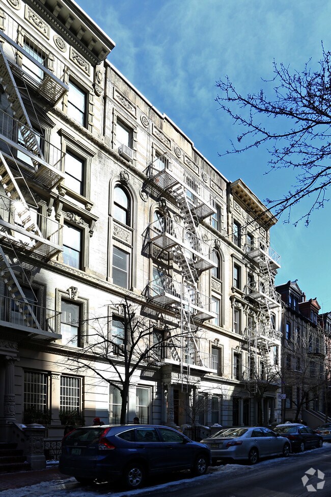 Primary Photo - 153 W 80th St