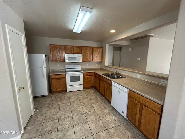 Photo - 16152 W Calavar Rd