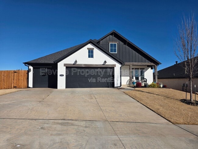 Building Photo - 1101 Sawmill Rd