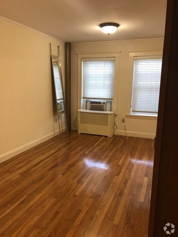 Building Photo - 856 Massachusetts Ave Unit #2 Rental